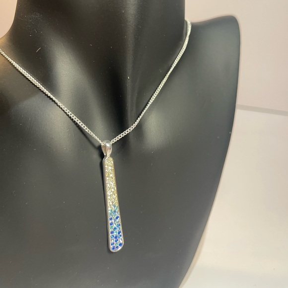 New In Box Rhinestone Necklace & Earrings - Picture 6 of 6